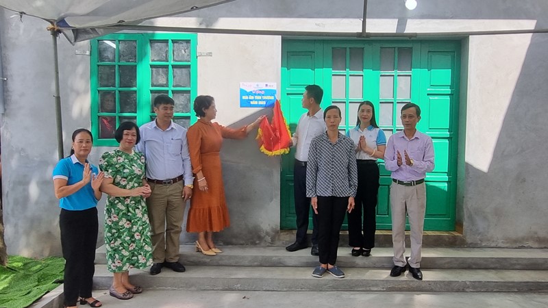 Hội viên phụ nữ khó khăn đón niềm vui trong ngôi nhà của Báo Phụ nữ Thủ đô hỗ trợ