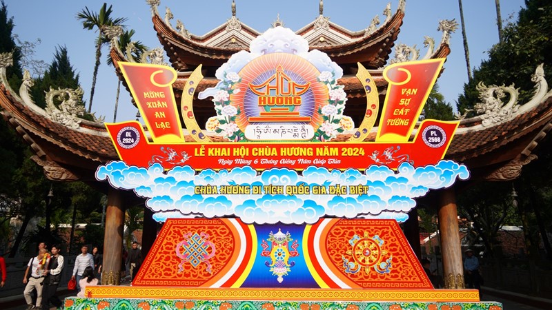 Sẵn sàng khai hội chùa Hương