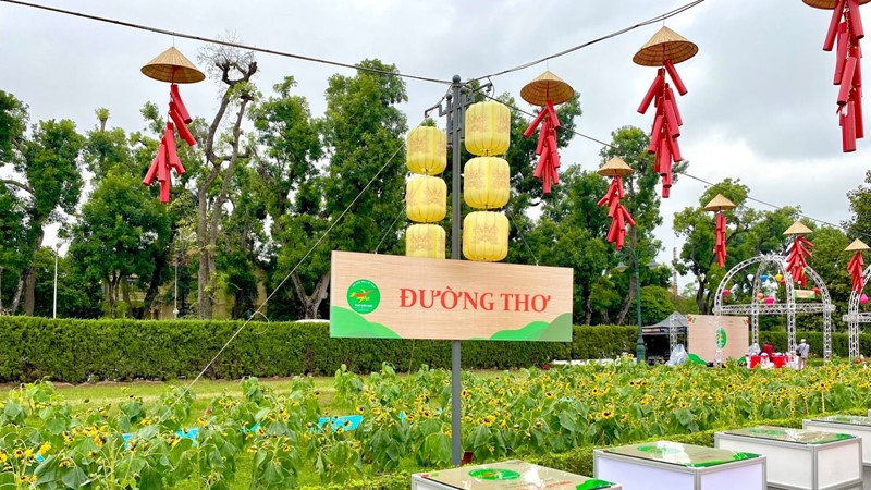 Ngày thơ Việt Nam 2024 có sân khấu tôn vinh thơ viết về miền núi