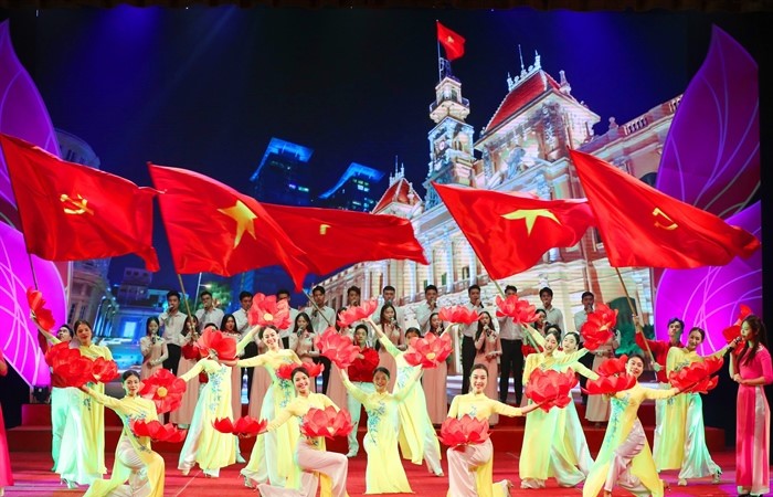 Lễ trao tặng danh hiệu NSND, NSƯT lần thứ 10 diễn ra tại Nhà hát lớn Hà Nội