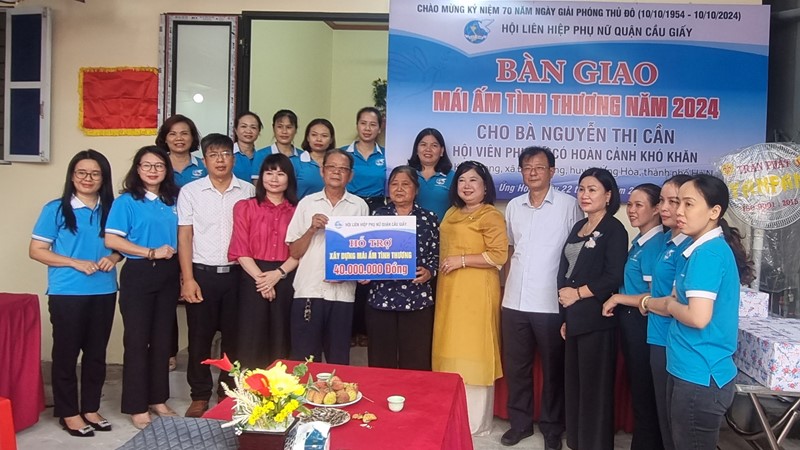 Hội LHPN quận Cầu Giấy Giấy bàn giao “Mái ấm tình thương“