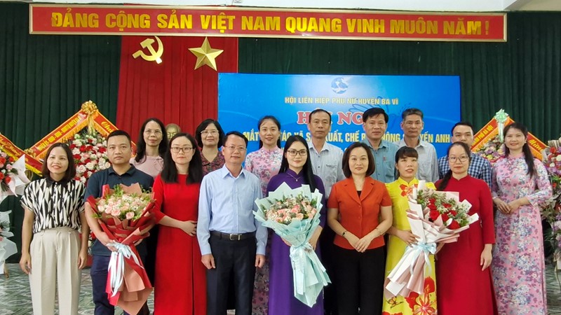 Ba Vì: Ra mắt HTX sản xuất, chế biến nông sản do phụ nữ tham gia quản lý, điều hành