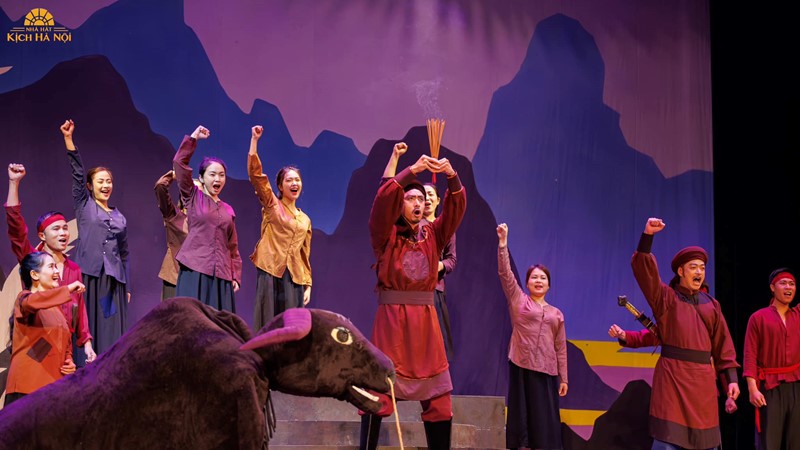 Tổ chức biểu diễn nghệ thuật nhân kỷ niệm 77 năm Ngày Thương binh – Liệt sỹ