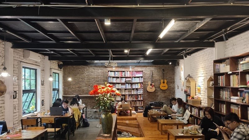 Hà Nội tổ chức Cuộc thi “Gia đình đọc sách – Phát triển tủ sách gia đình kết nối yêu thương” năm 2024