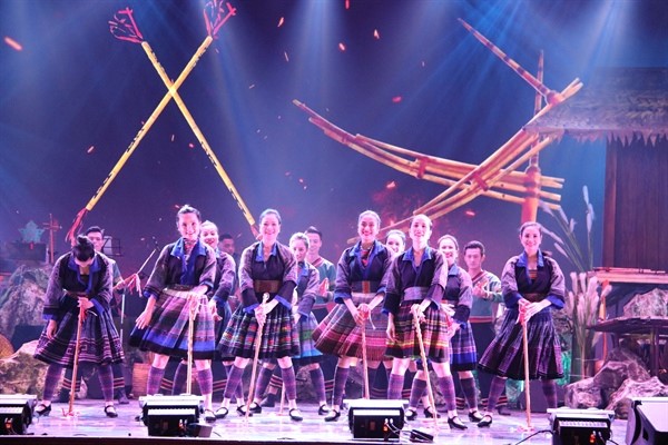 Gần 1.000 nghệ sĩ tham gia  Liên hoan ca múa nhạc toàn quốc - 2024 đợt 1