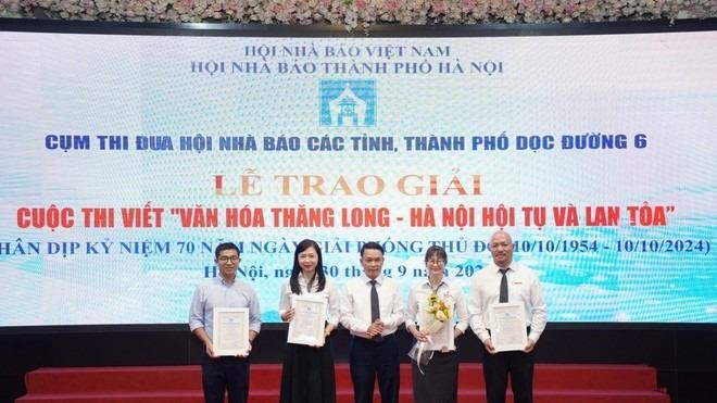 Trao giải Cuộc thi viết về “Văn hóa Thăng Long - Hà Nội hội tụ và lan tỏa”