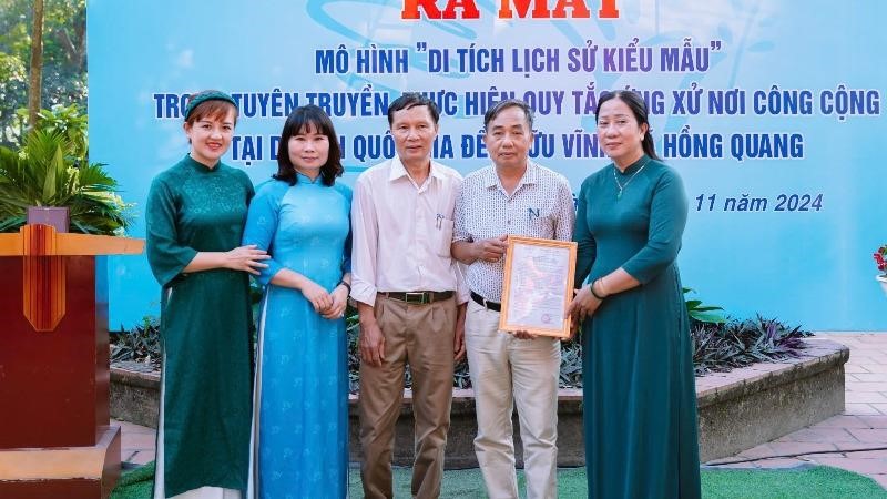 Ứng Hòa: Tích cực thực hiện mô hình Phụ nữ tham gia xây dựng di tích lịch sử kiểu mẫu 