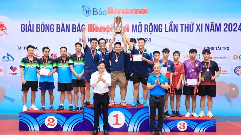 Bế mạc Giải Bóng bàn các câu lạc bộ Hà Nội mở rộng, tranh Cúp Báo Hànộimới lần thứ XI 