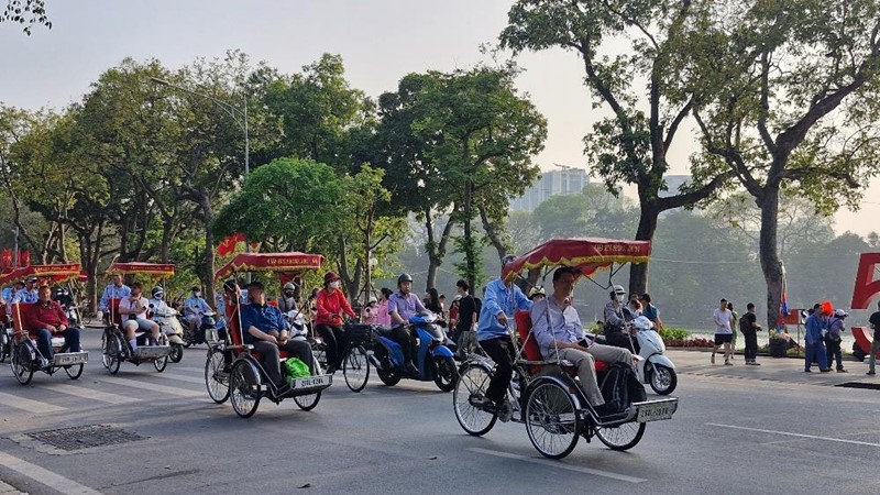 Du lịch Thủ đô hút khách trong dịp lễ 30/4