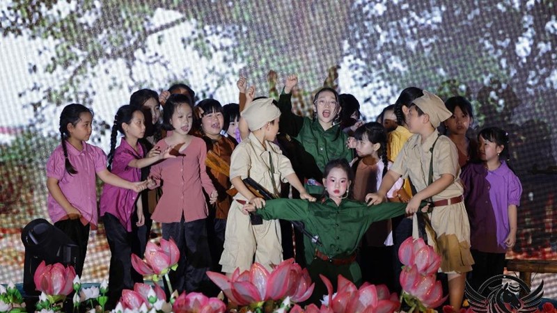 Trường Tiểu học Nông nghiệp – Nuôi dưỡng tinh thần yêu nước cho thế hệ măng non