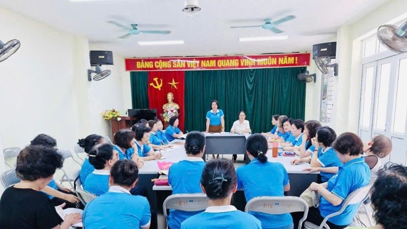 Hội LHPN phường Hai Bà Trưng hướng dẫn kiện toàn nhân sự các chi hội trực thuộc 