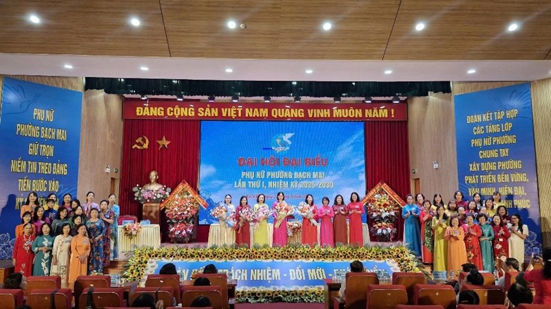 Phụ nữ  phường Bạch Mai đoàn kết, sáng tạo xây dựng đô thị văn minh 