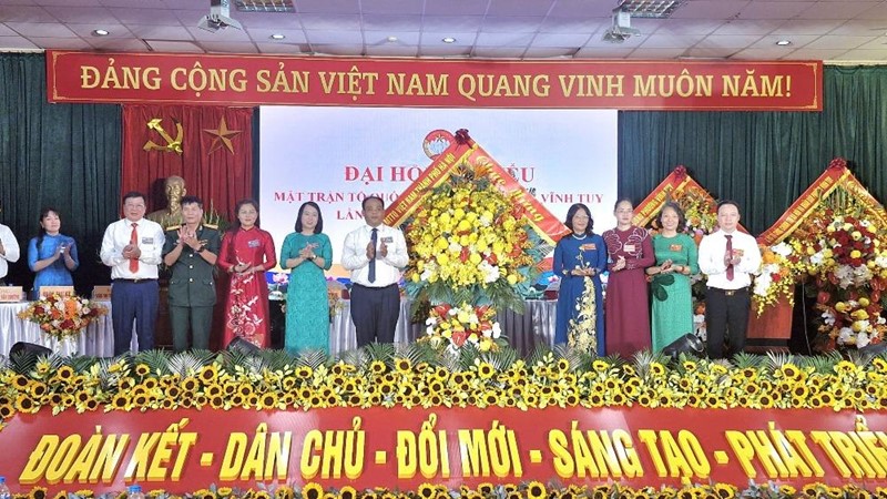  Ông Dương Minh Đức giữ chức Chủ tịch Ủy ban MTTQ Việt Nam phường Vĩnh Tuy 