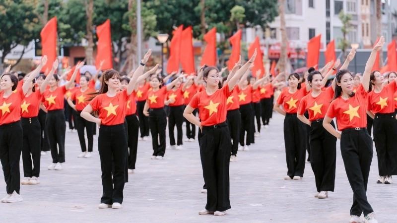 Ngày 9/11 phụ nữ Thủ đô sẽ đồng diễn dân vũ với quy mô lớn 