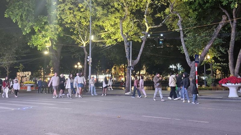 Năm 2026 Hà Nội phấn đấu thu hút 35,8 triệu lượt khách