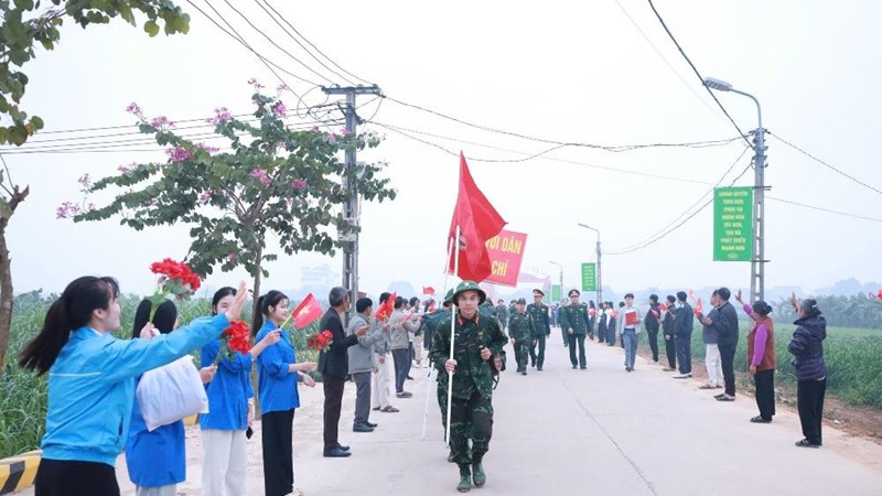 Tết Quân dân ở xã đảo Minh Châu