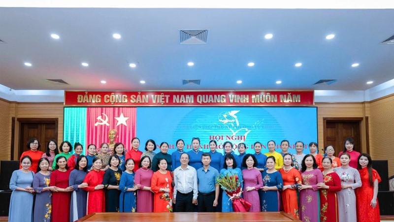 Đồng chí Giang Minh Hồng giữ chức Chủ tịch Hội LHPN phường Từ Liêm