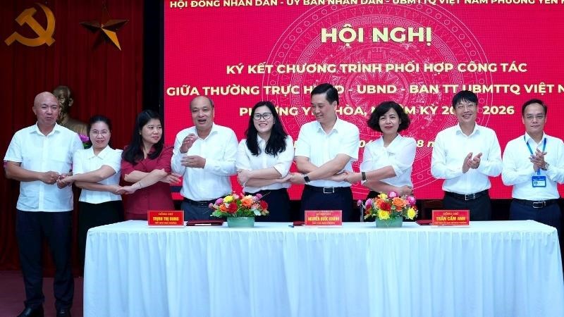 Phường Yên Hòa tổ chức ký kết chương trình phối hợp công tác nhiệm kỳ 2021-2026