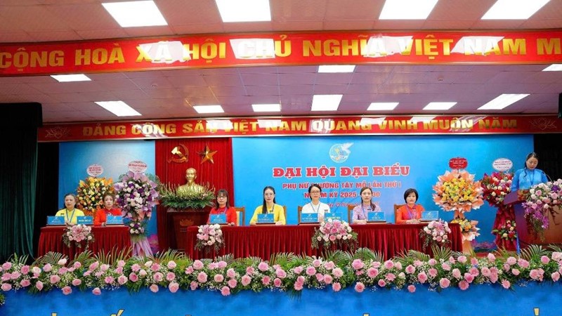 Phụ nữ Tây Mỗ quyết tâm xây dựng tổ chức Hội vững mạnh