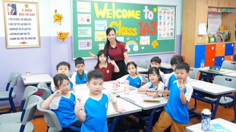 Nghề giáo phải được tôn vinh xứng đáng, từ chính sách tiền lương