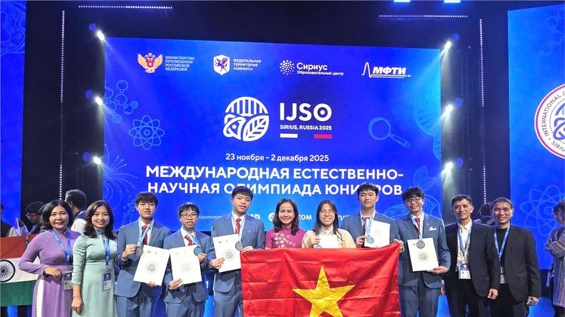 Học sinh Hà Nội đạt thành tích xuất sắc tại Kỳ thi Olympic Khoa học trẻ quốc tế IJSO năm 2025