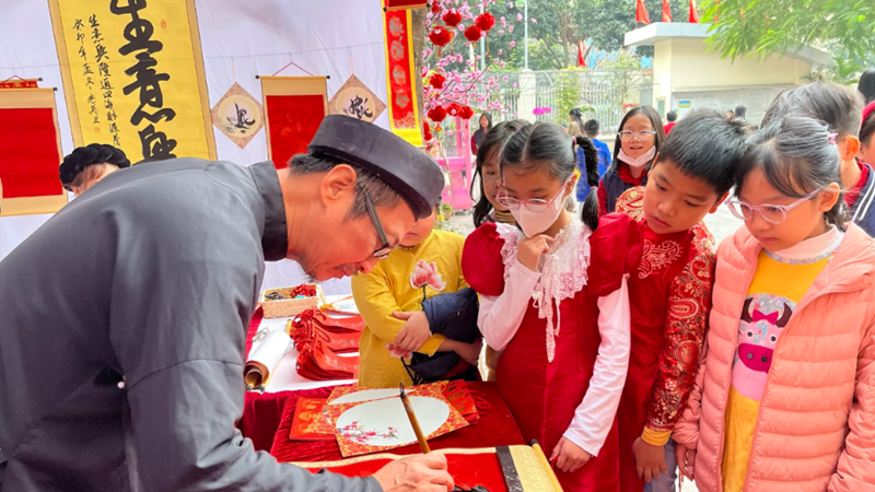 Học sinh Hà Nội được nghỉ Tết Nguyên đán Bính Ngọ 5 ngày