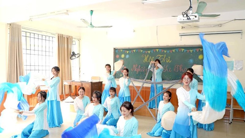 Năm 2026, thí sinh vào ngành sức khỏe, sư phạm phải đáp ứng điều kiện gì?