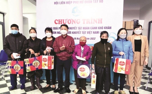 Tích cực chăm lo, hỗ trợ cho phụ nữ khó khăn, yếu thế