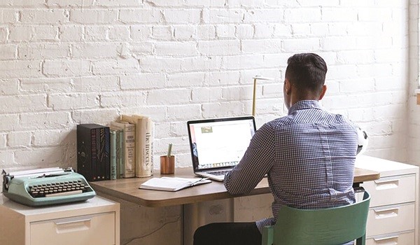 Cậu con trai lớn “xổi”