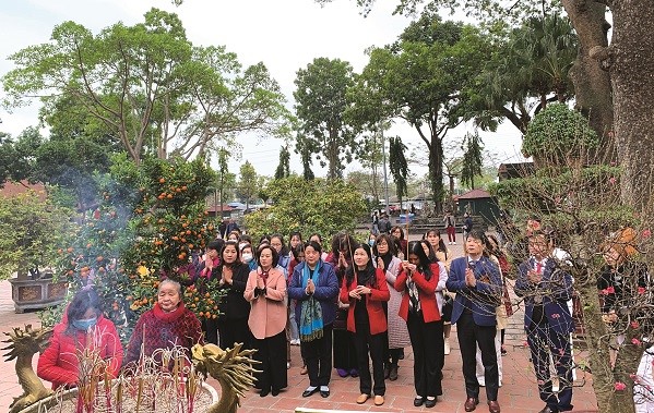 Kết nối lịch sử và hiện đại