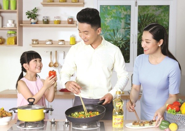 Giữ nếp nhà từ những bữa cơm gia đình