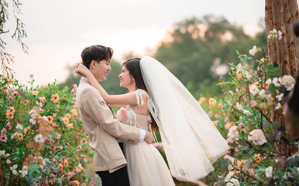 Vợ chồng có phải “liên minh lợi ích”?