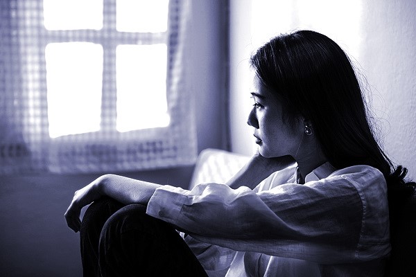 Ly hôn rồi vẫn “góp gạo thổi cơm chung”