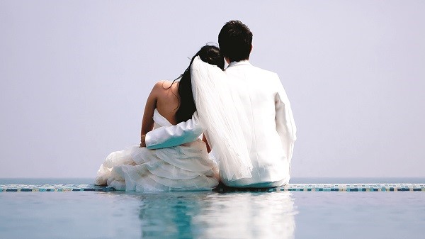 Già néo ắt đứt dây