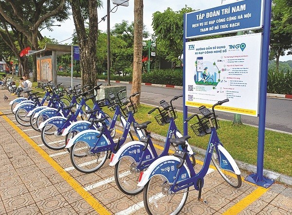 Khám phá Hà Nội trên xe đạp công cộng