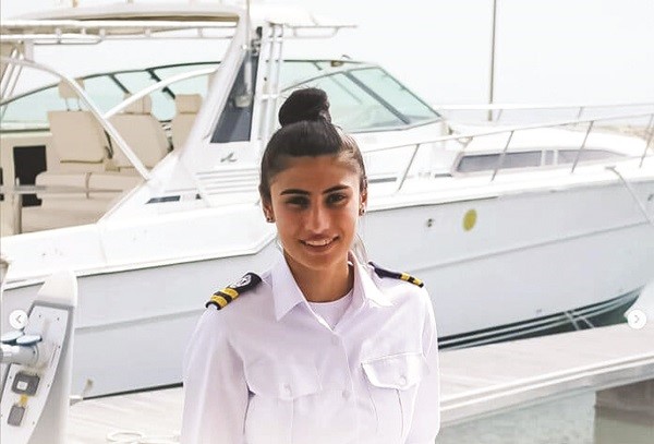 Phụ nữ Bahrain vượt sóng cả chinh phục ước mơ