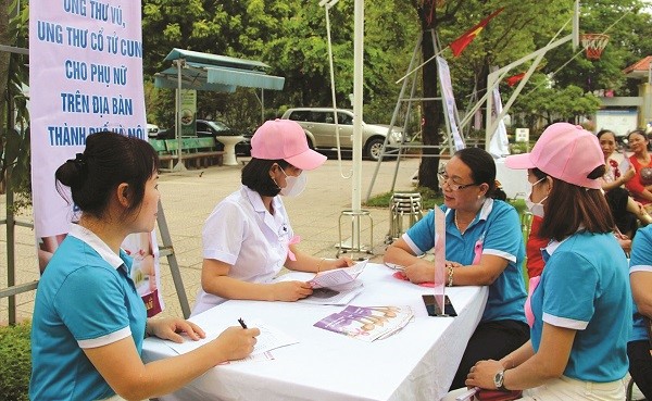  Vận động đưa chi phí khám sàng lọc ung thư cổ tử cung vào danh mục bảo hiểm y tế chi trả