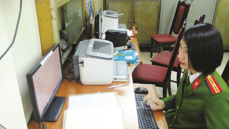 “Bông hồng thép” góp sức vì bình yên cho Thủ đô