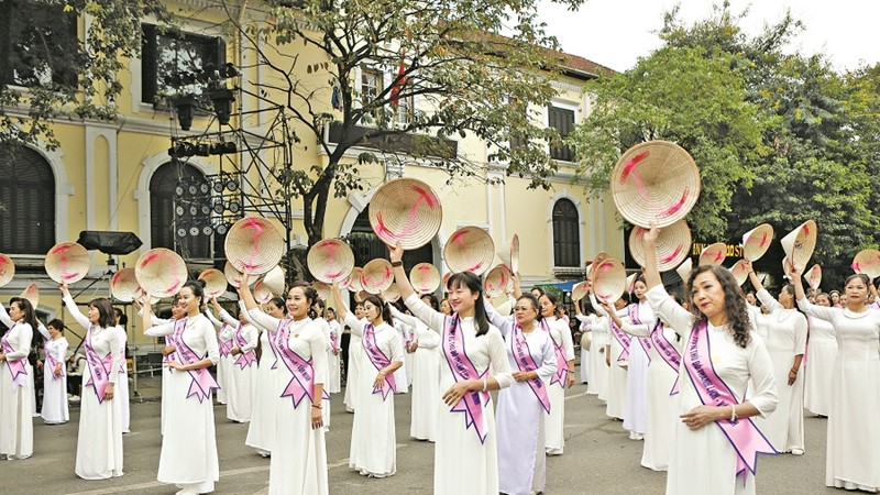 Hội Phụ nữ tham gia thực hiện bình đẳng giới