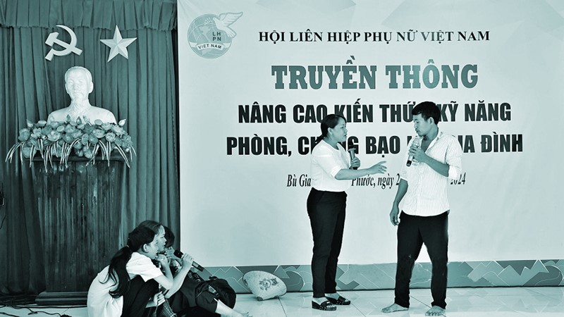 Những người hàn gắn hạnh phúc