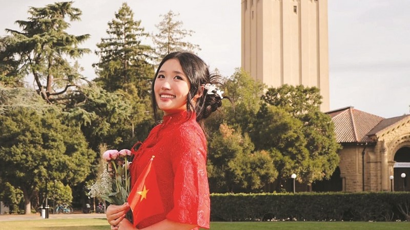 Cô gái Việt được vinh danh trong Forbes 30 Under 30 châu Á