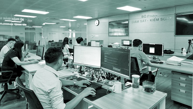 Tích cực chuyển đổi số để phục vụ nhân dân