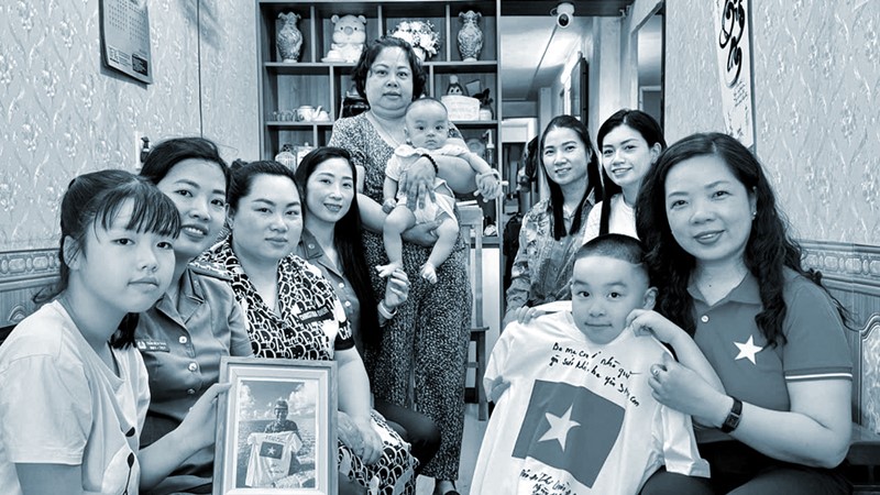 Nữ cán bộ công an thầm lặng giữ “kho dữ liệu”