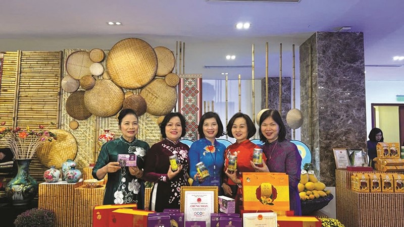 “Cầu nối” giúp phụ nữ khởi nghiệp