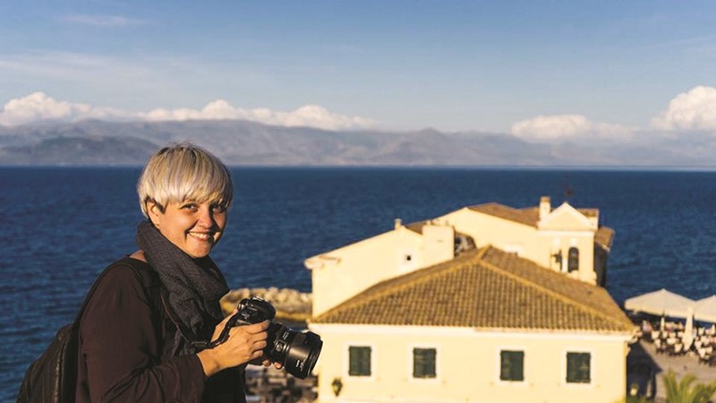 Người kể chuyện về phụ nữ bằng hình ảnh