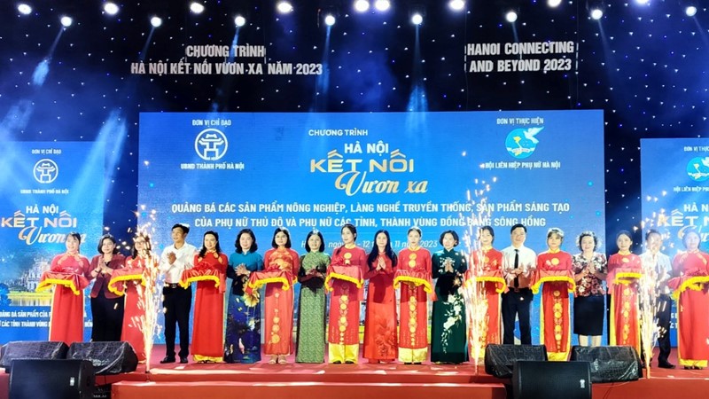 Khai mạc chương trình​ “Hà Nội kết nối vươn xa”: Phát huy tiềm năng to lớn, vai trò chủ thể phụ nữ trong khởi nghiệp