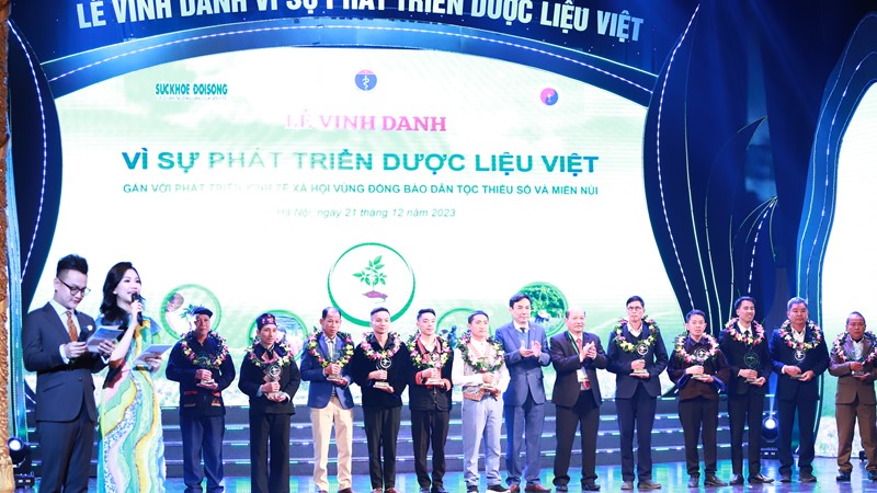 Phát triển kinh tế tại vùng đồng bào dân tộc thiểu số và miền núi