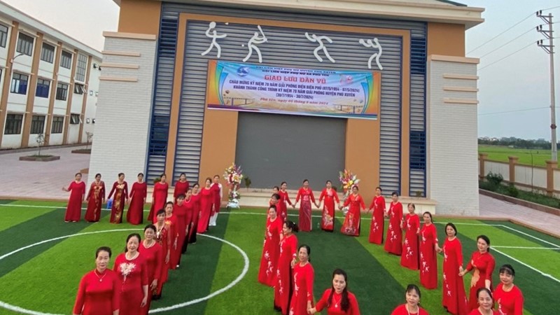 Chung sức, đồng lòng xây dựng huyện Phú Xuyên giàu đẹp