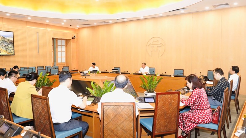 Khẩn trương triển khai để sớm đưa Luật Thủ đô vào cuộc sống một cách hiệu quả