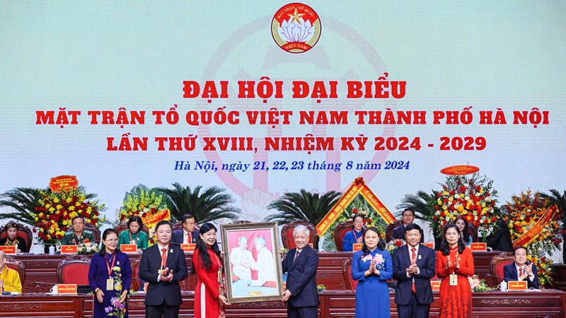 MTTQ Thành phố làm tròn vai trò nòng cốt chính trị, khơi dậy tinh thần yêu nước, khát vọng cống hiến của người dân  